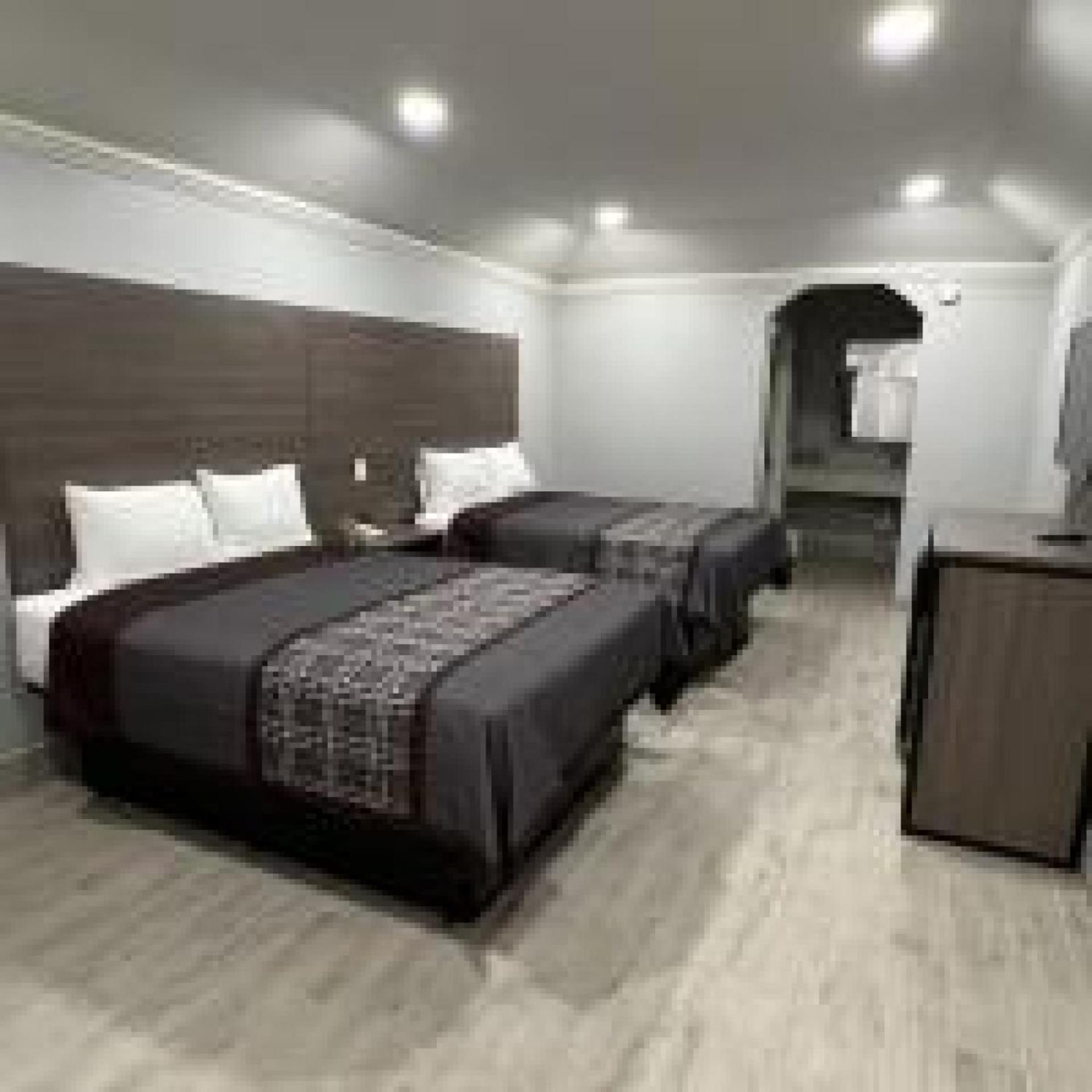 Hotel Kiwi Willowbrook Hwy249 2*